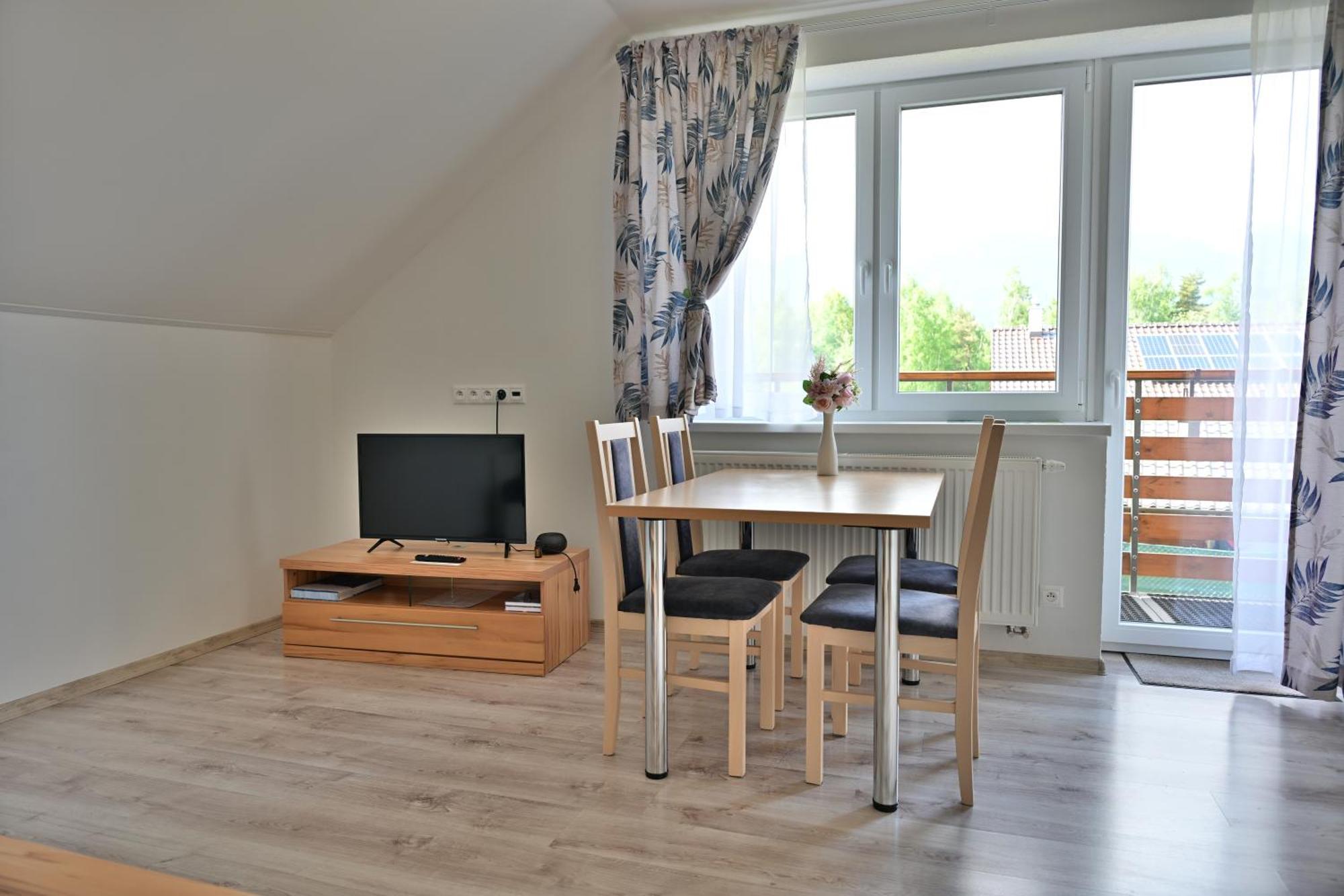 Apartmany Zara Nová Lesná エクステリア 写真